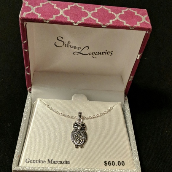 Owl necklace - Picture 1 of 3